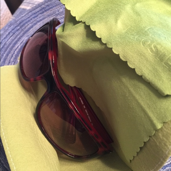 Pre Loved Lacoste unisex sunglasses - Picture 2 of 4